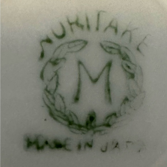 Floral Yellow and White Dessert Plate Set - Picture 3 of 3